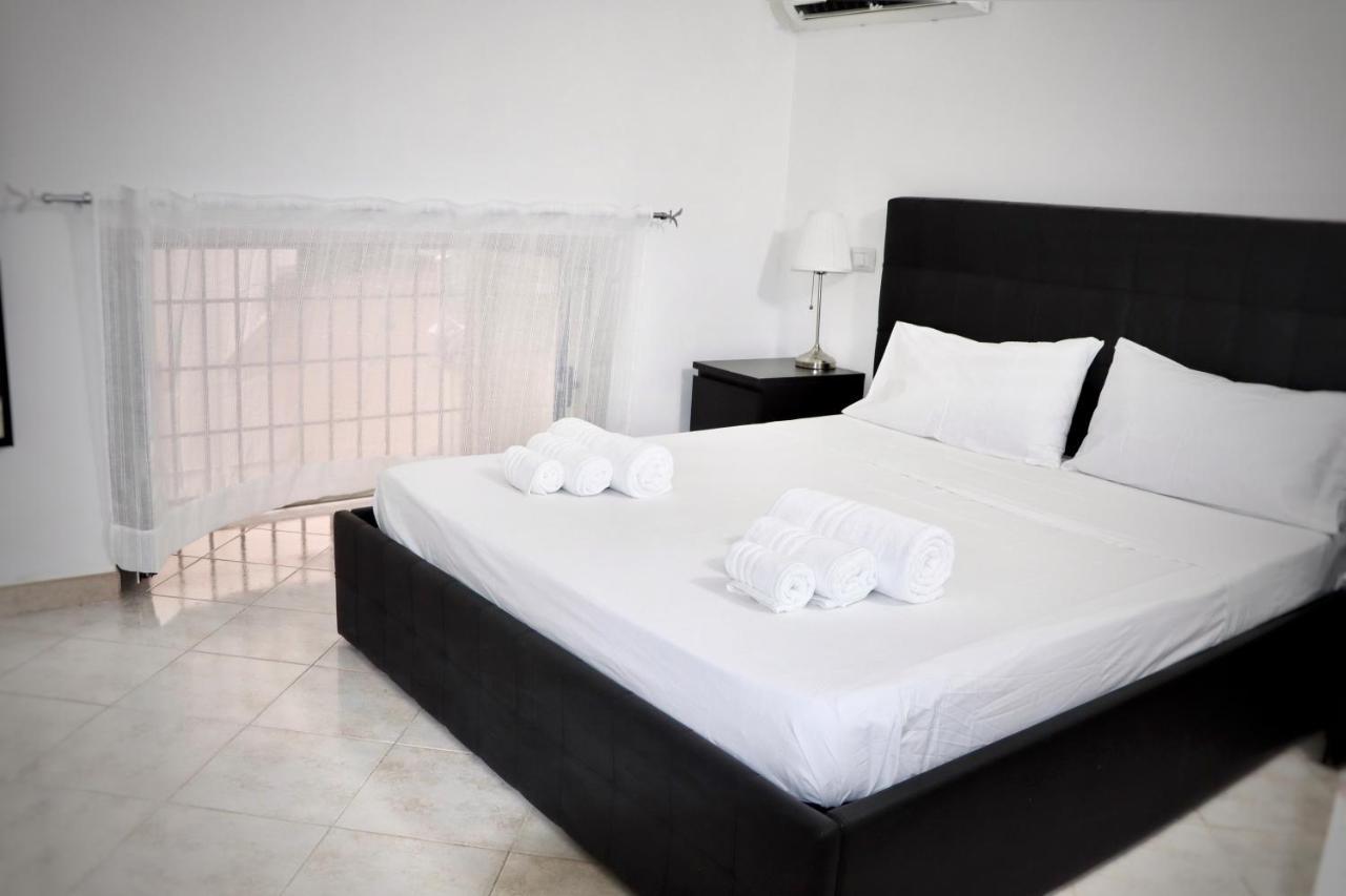 House Relax Apartment Centro Di Napoli Exteriör bild