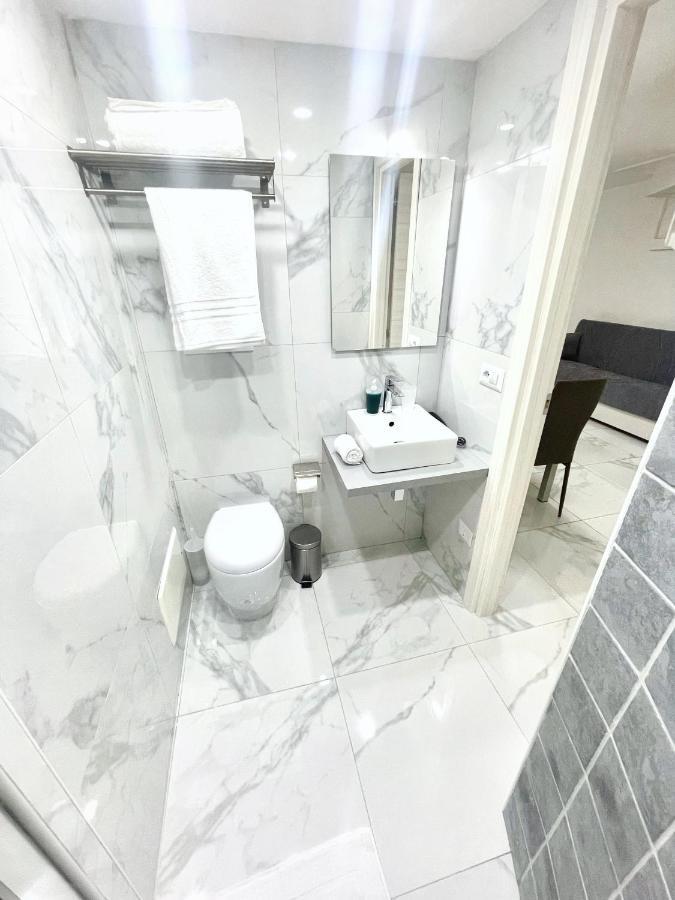 House Relax Apartment Centro Di Napoli Exteriör bild